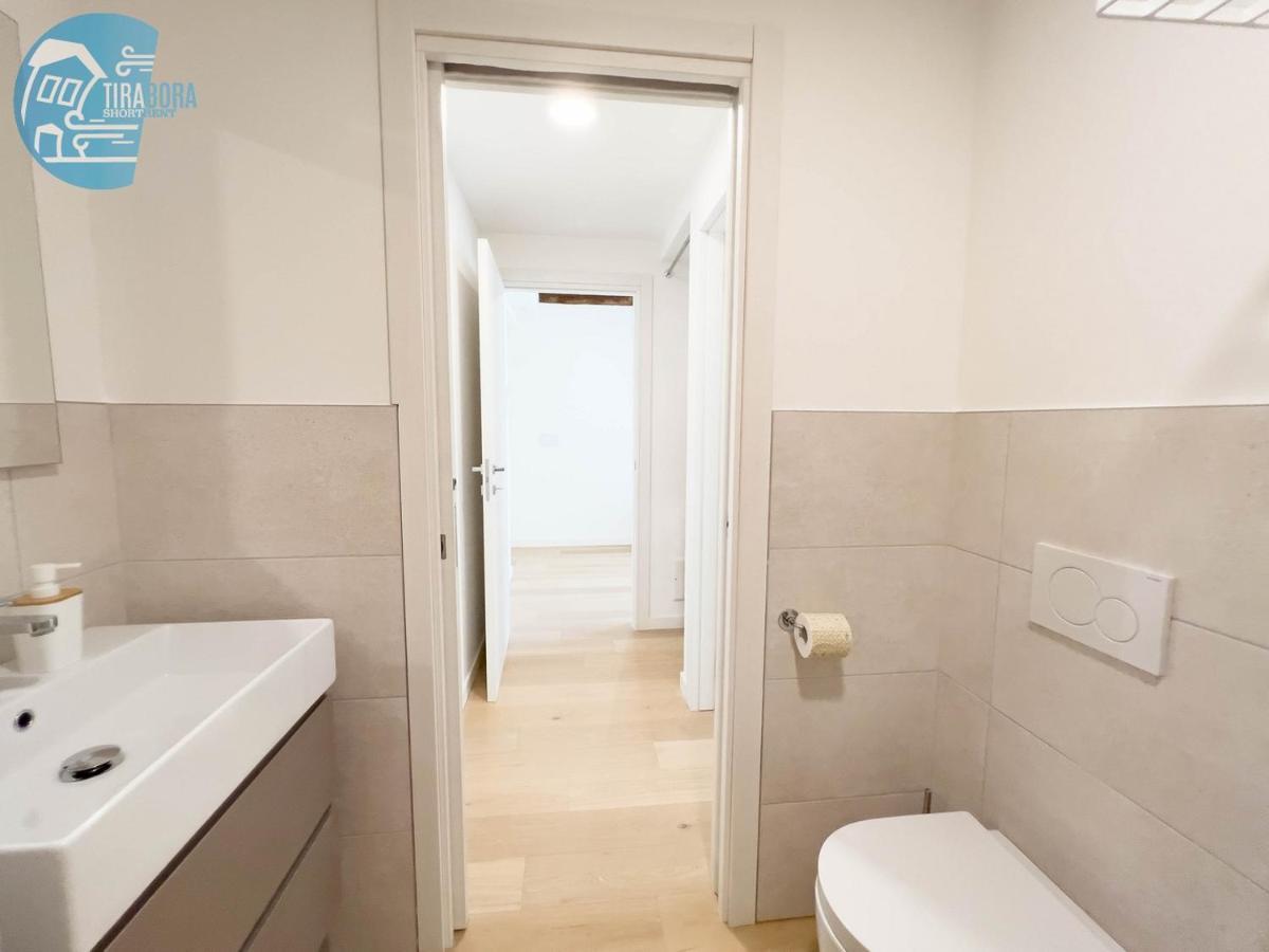 Cavana 10 Tirabora Short Rent Trieste Exteriör bild